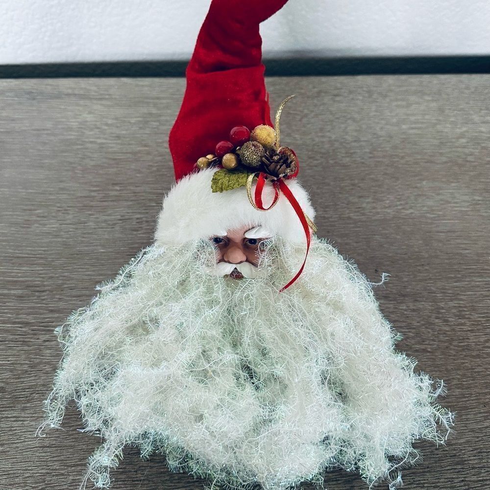 Santa Claus Christmas Holiday Shelf Sitter Ornament Decor
